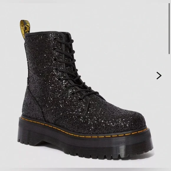 Dr. Martens Black Glitter Lace-Up Platform Boots Women’s Size 7 - Picture 1 of 9
